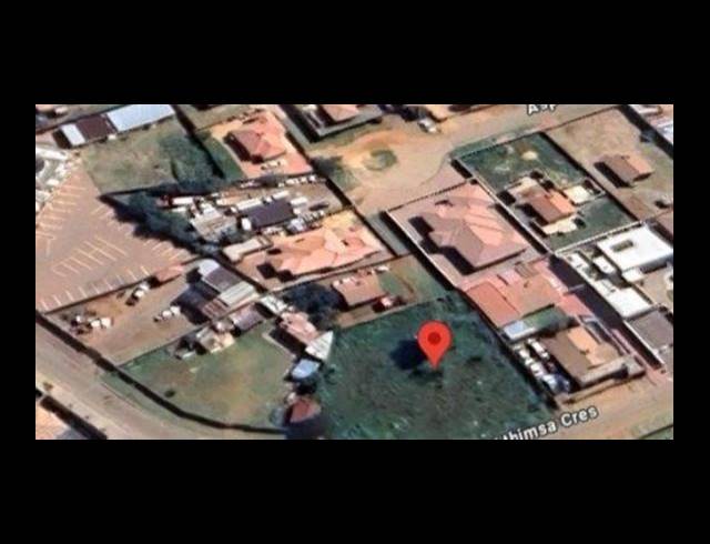 LAND FOR SALE IN LENASIA SOUTH